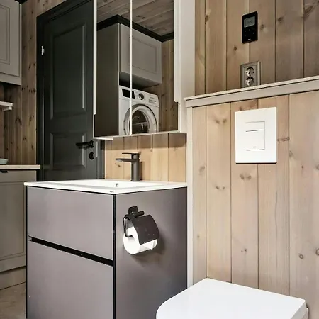 Bo Pa Norefjell Rett Ved Alpint Og Langrenn Holiday home Noresund